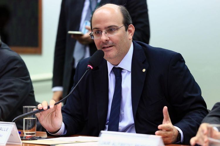 Alexandre Valle é exonerado da presidência da Faetec 