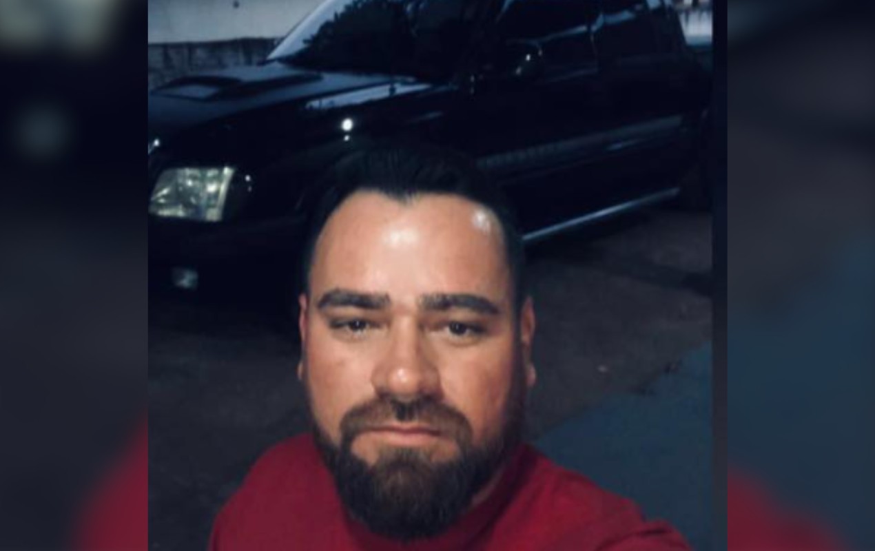 Foragido da Justiça por matar ex-marido da namorada é preso após ser flagrado dirigindo veículo roubado