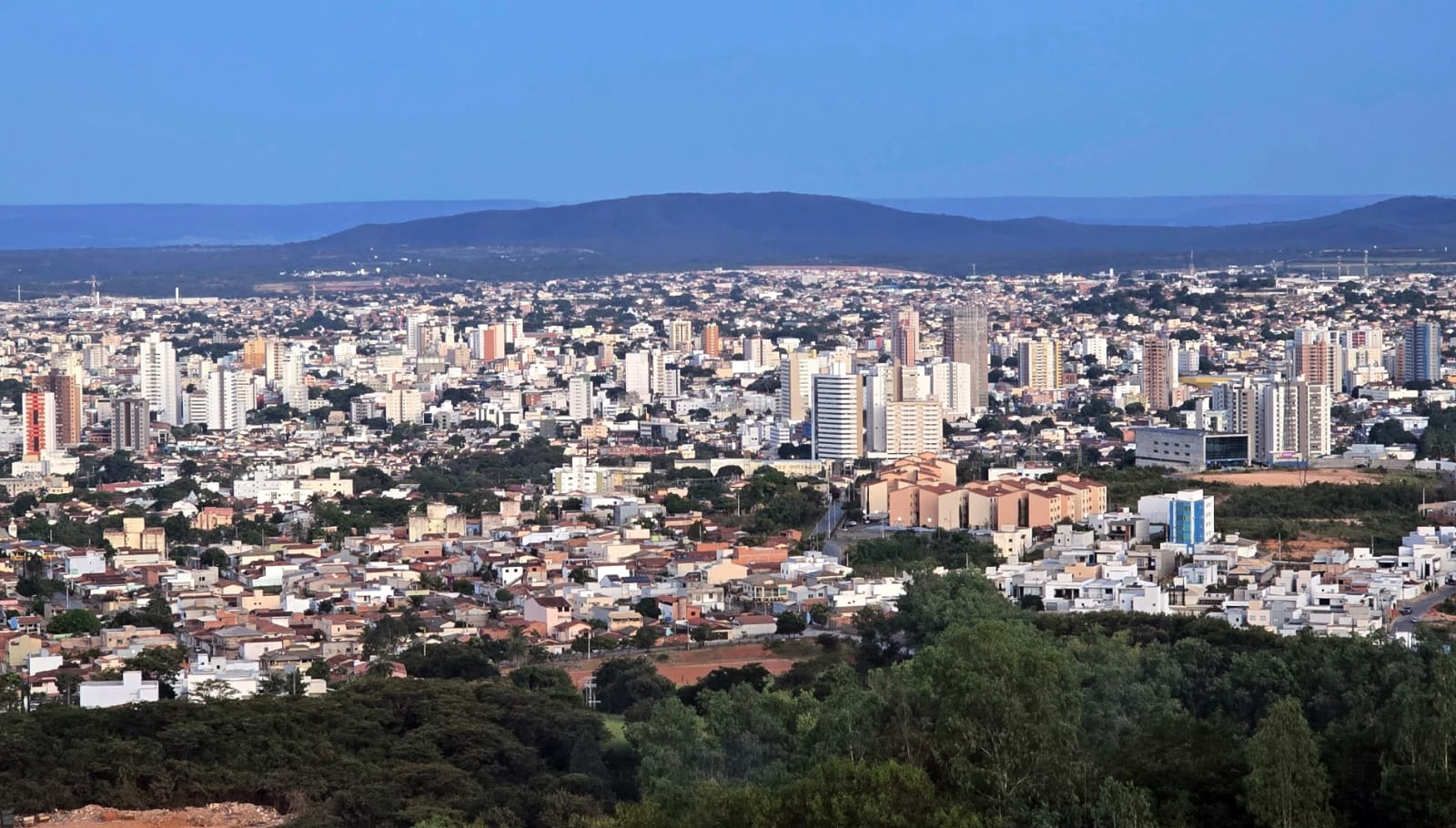 Montes Claros criou, em seis meses, mais de 1.500 empregos em 2025
