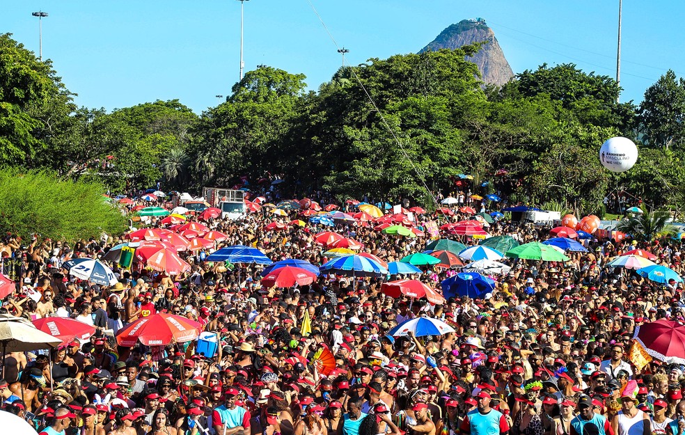 O desfile da Orquestra Voadora no Aterro do Flamengo, na Zona Sul do Rio de Janeiro — Foto: Fernando Maia/Riotur