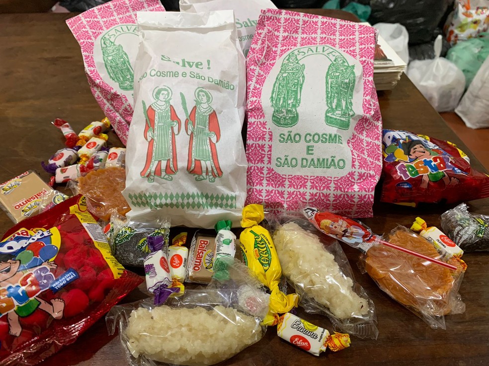 Muito mais que doces: paroquianos de São Cosme e São Damião contam ...