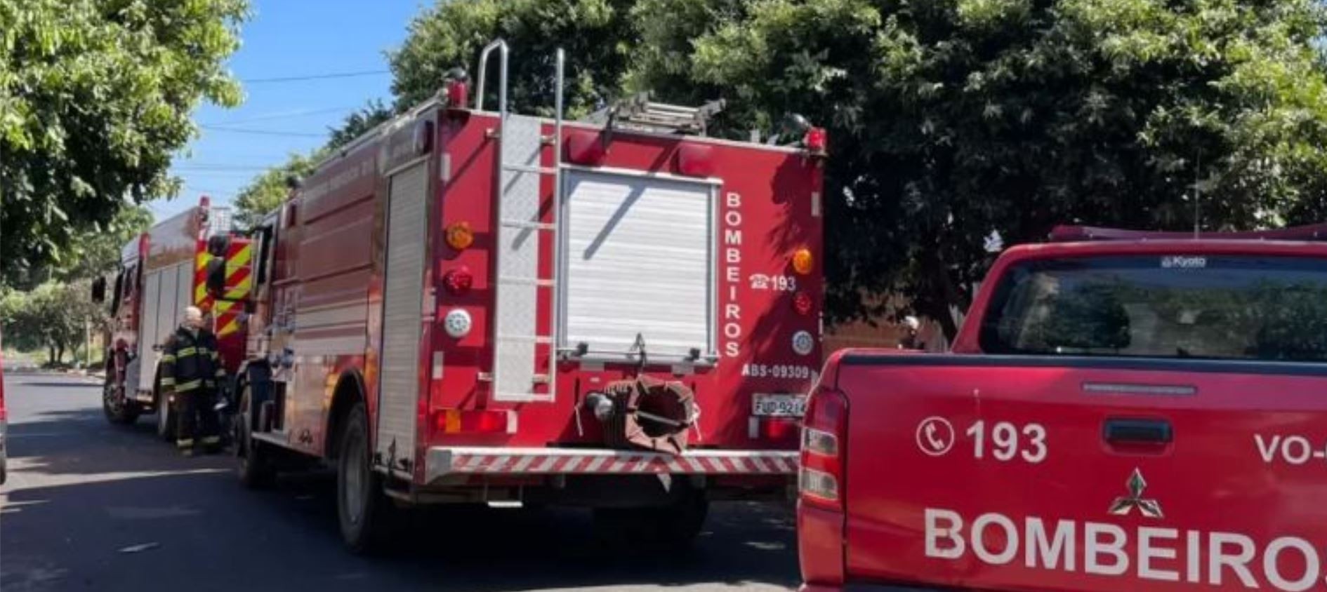 Incêndio em casa deixa casal ferido em Araraquara; 2 crianças são socorridas por vizinhos