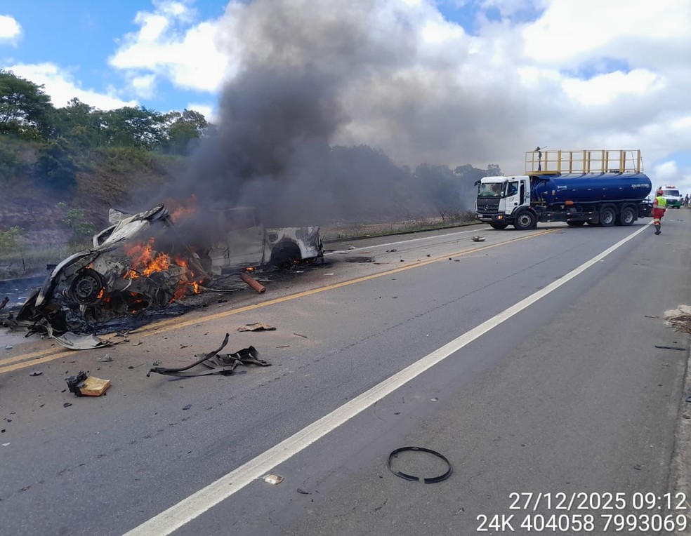 Acidente causou a morte de 11  pessoas na Bahia — Foto: PRF