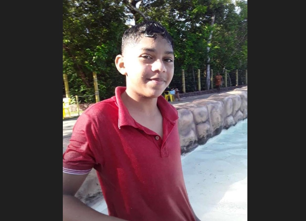 Kleberson Pereira da Silva, de 15 anos, morreu aps ser atropelado por um caminho na MA-202  Foto: Divulgao