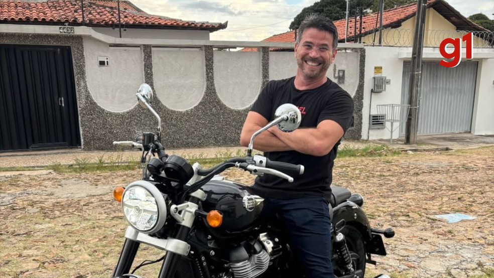 Apresentador César Filho sofre acidente de moto na PI-114 — Foto: Reprodução
