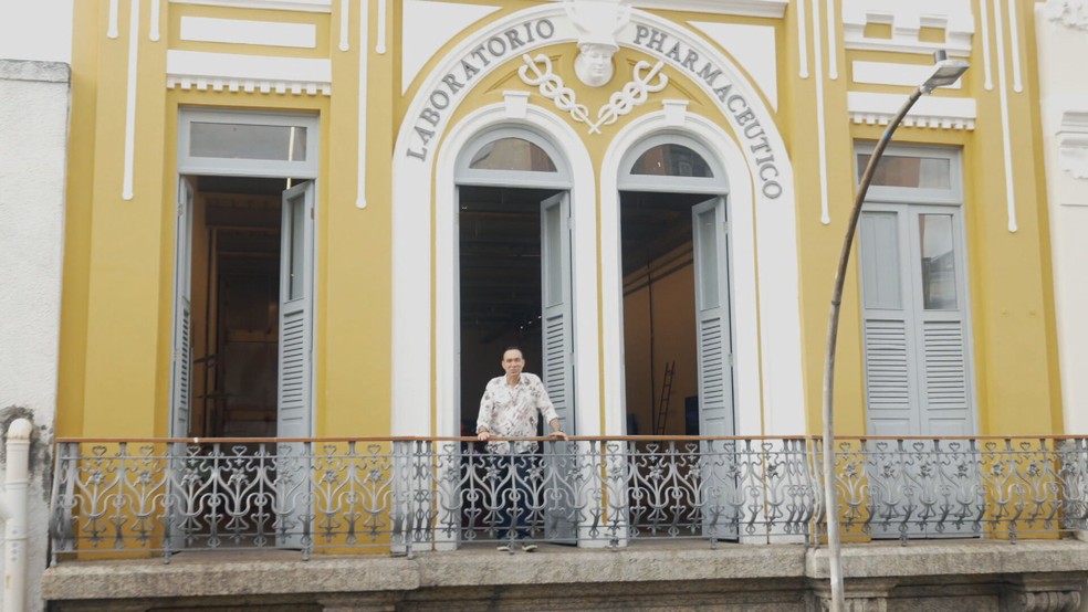 Solar dos Abacaxis, na Rua do Senado — Foto: Reprodução/RJ1