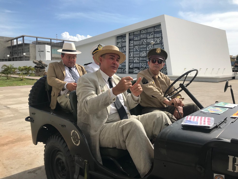 Encenação relembra encontro entre presidentes do Brasil e dos Estados Unidos em 1943 em Natal — Foto: Stephany Souza/Inter TV Cabugi