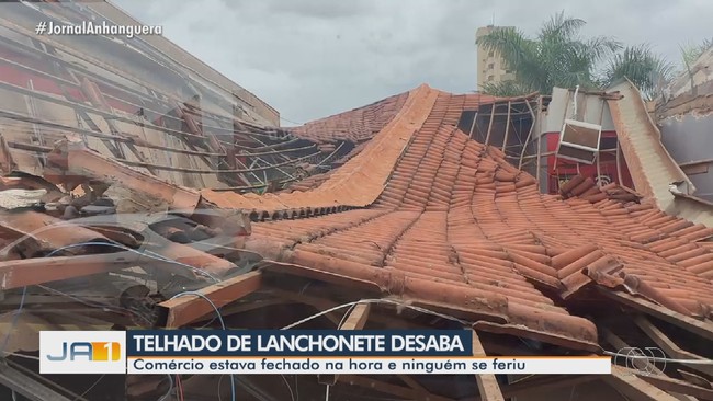 Telhado de lanchonete desaba em Rio Verde