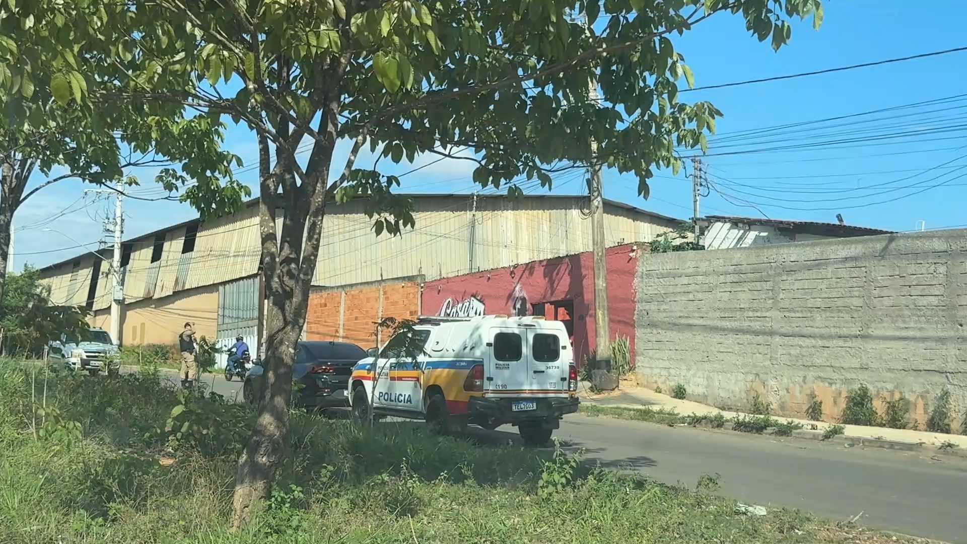 Funcionárias ouvem tiros e encontram gerente de boate morto em Curvelo