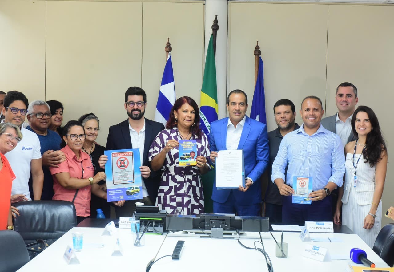 Salvador atualiza decreto que regulamenta transporte escolar