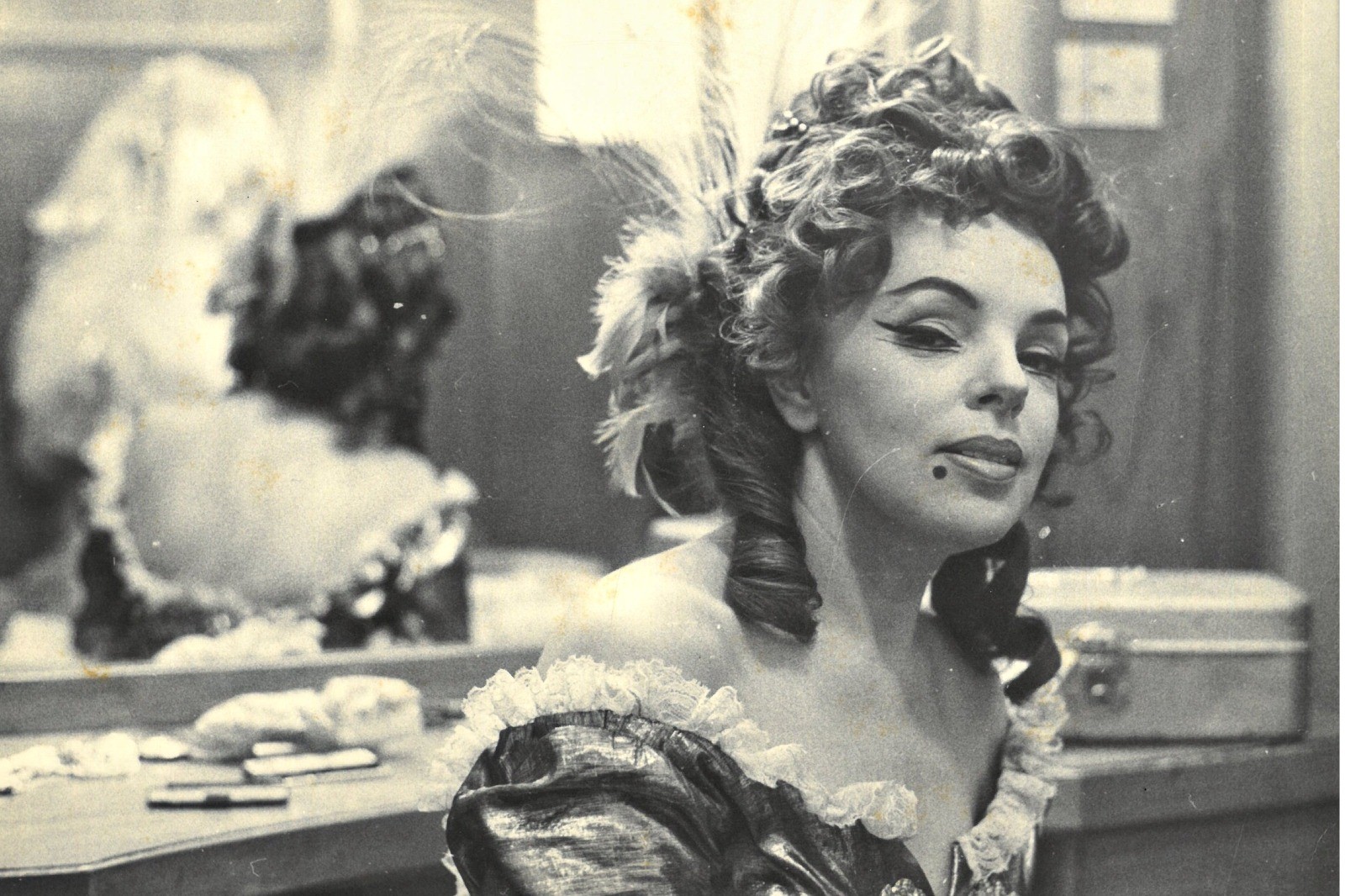Corpo da cantora lírica Maria Lúcia Godoy é velado no Palácio das Artes, em Belo Horizonte
