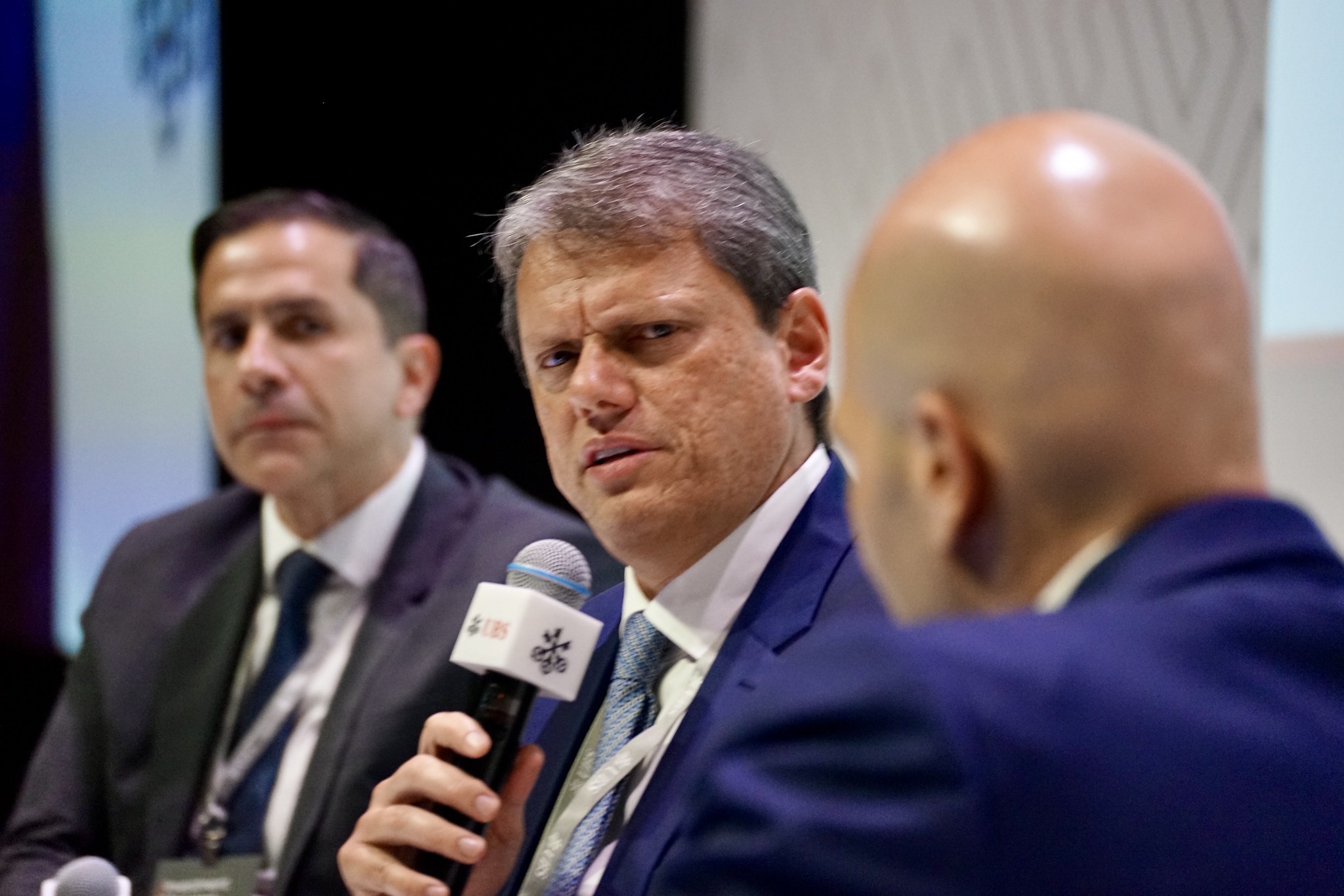 Após execução em aeroporto, Tarcísio critica PEC da Segurança Pública e defende enquadrar membros de facções como 'terroristas'