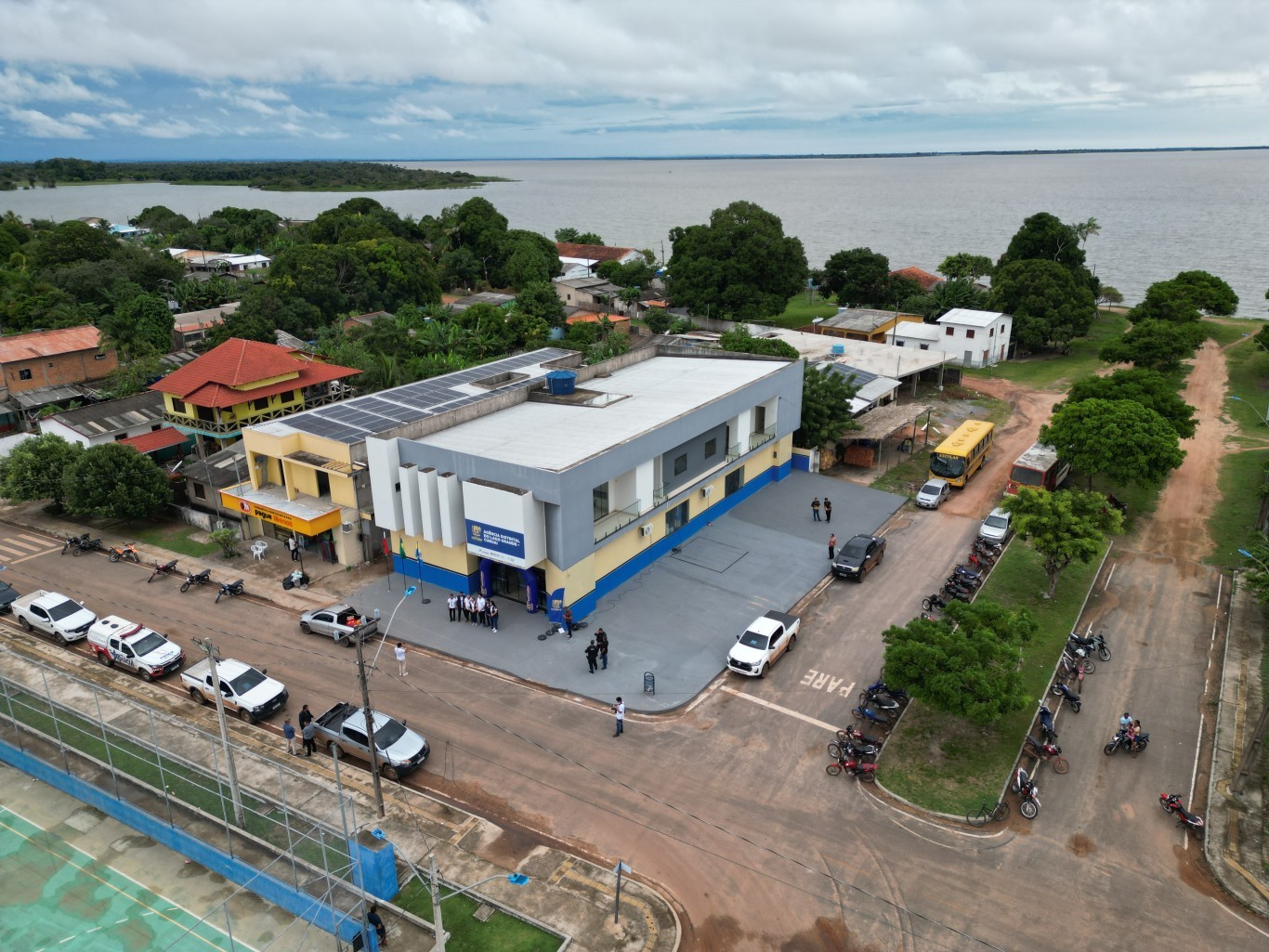 Prédio de ‘subprefeitura’ é entregue no Lago Grande, em Santarém; confira serviços oferecidos