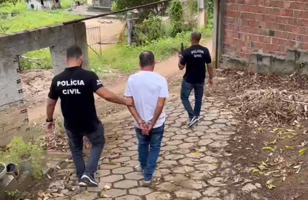 Polícia Civil do DF prende um dos líderes de grupo suspeito de se passar por ministros do governo federal para aplicar golpes — Foto: Reprodução