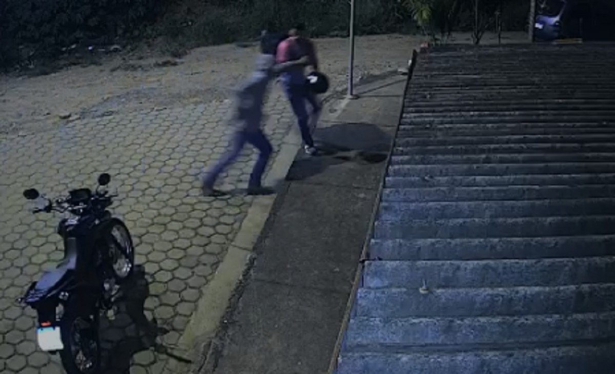 Entregador de lanche é morto enquanto trabalhava em MG; VÍDEO 
