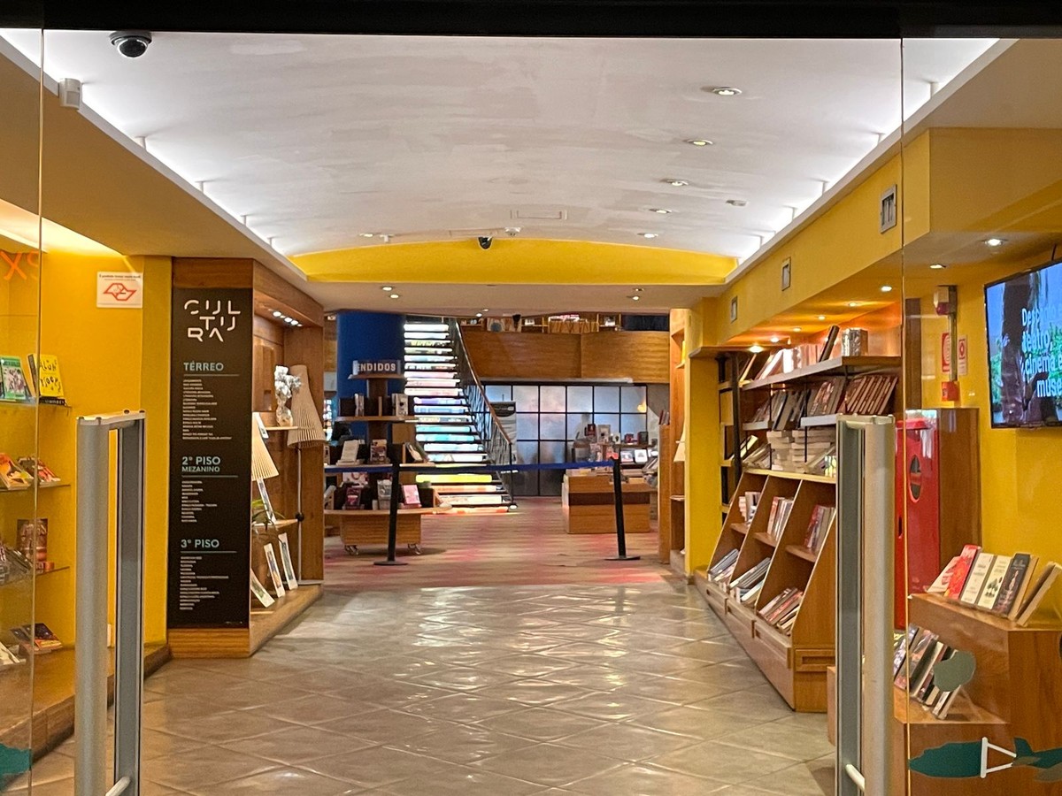 Livraria Cultura reabre loja dentro do Conjunto Nacional, na Avenida Paulista