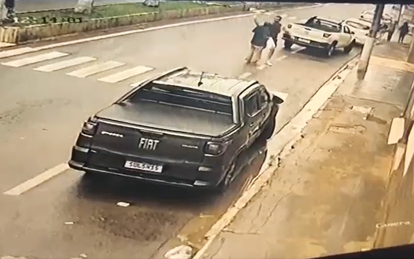 Polícia Civil investiga agressão contra idoso que atravessava rua em Campos Gerais, MG