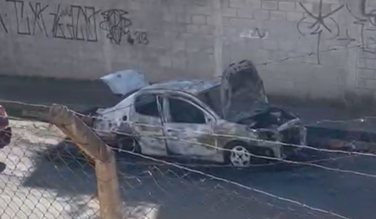 Carro pega fogo e deixa casal com queimaduras de 1º e 2º graus em Sumaré