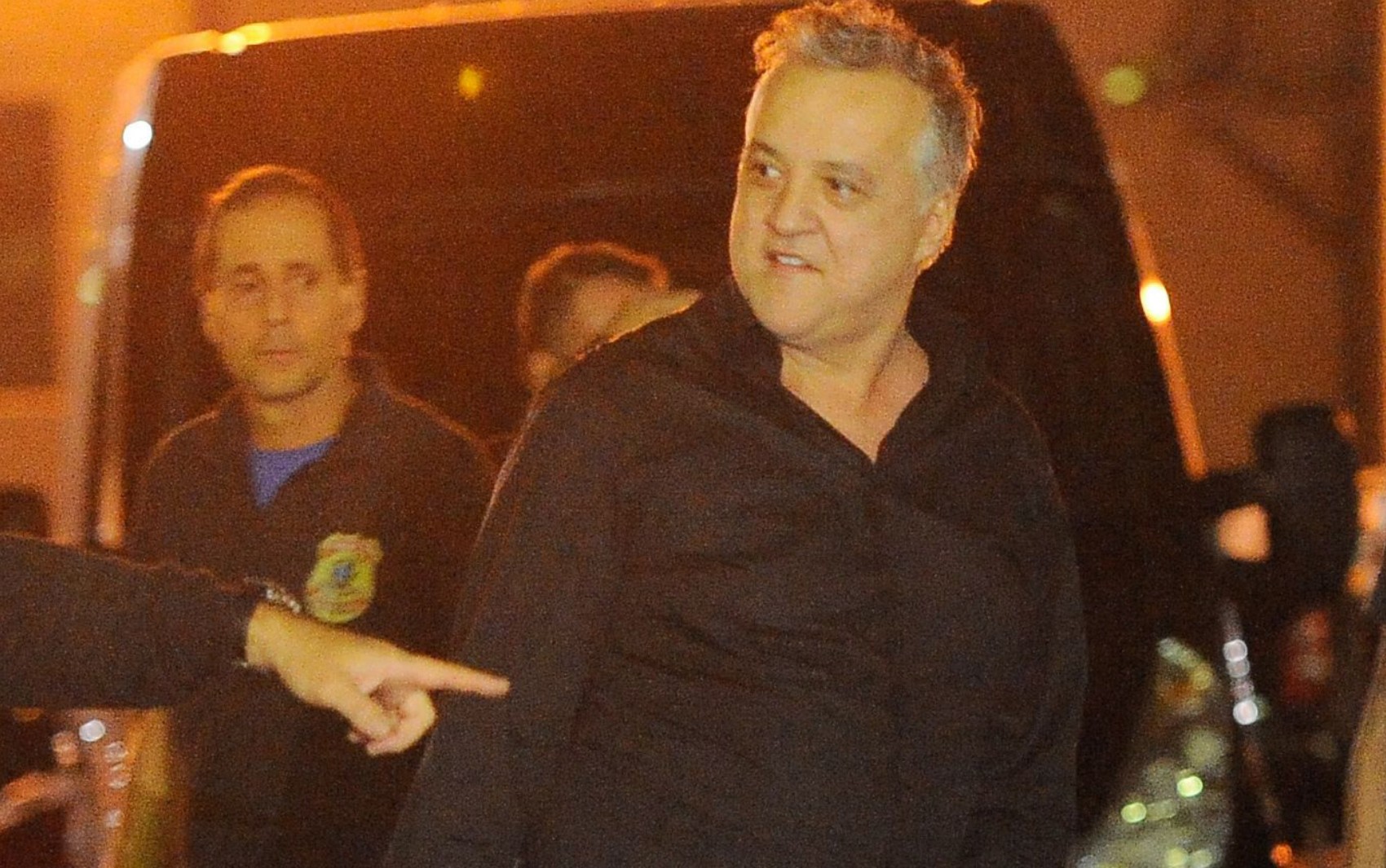 Carlinhos Cachoeira é preso no Aeroporto de Congonhas, em São Paulo