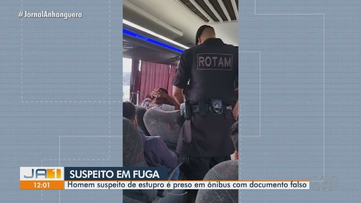 Homem suspeito de estupro é preso em ônibus com documento falso