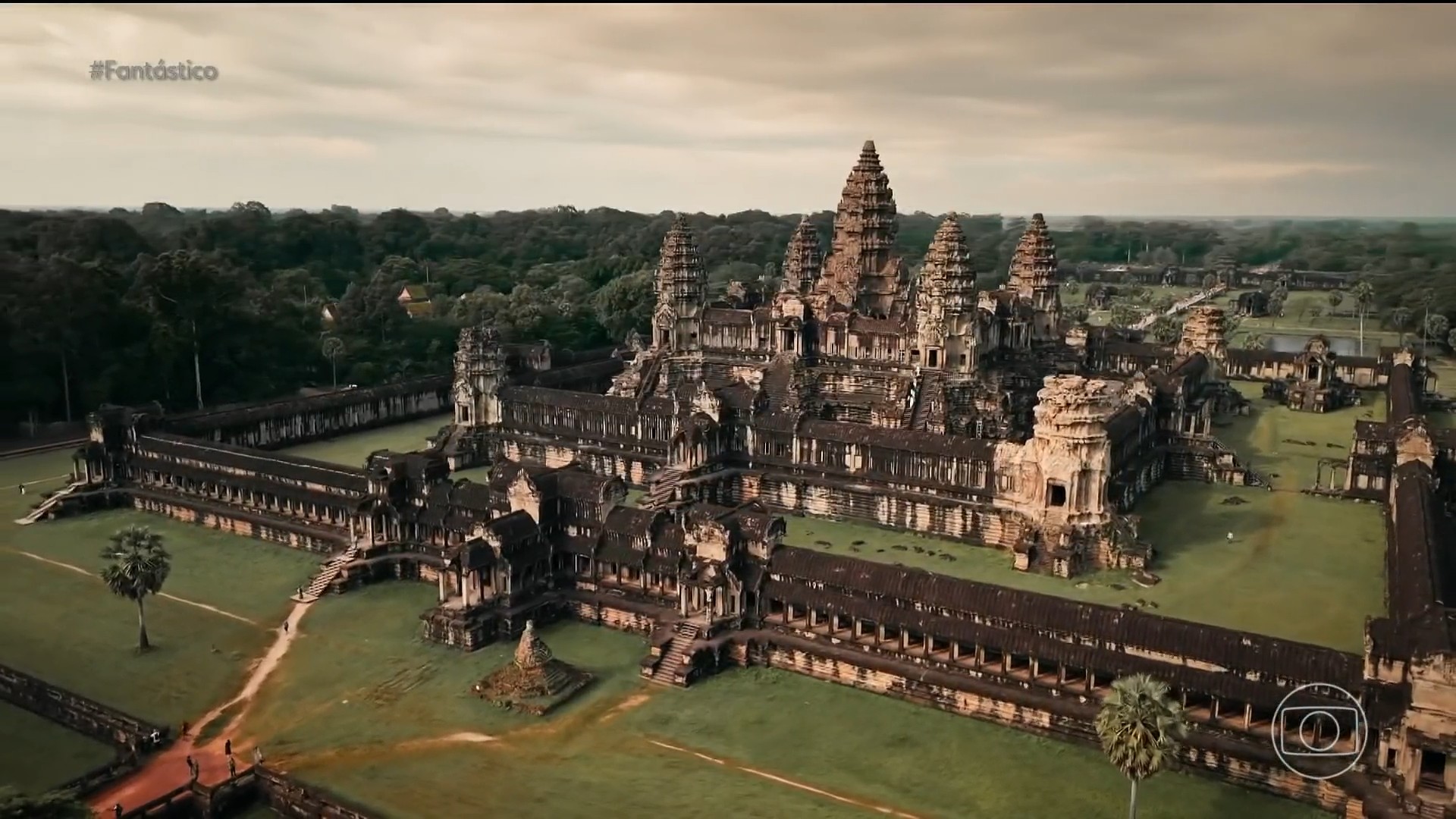 Ângkor Wat: conheça o maior complexo religioso do mundo e tesouro milenar do Camboja