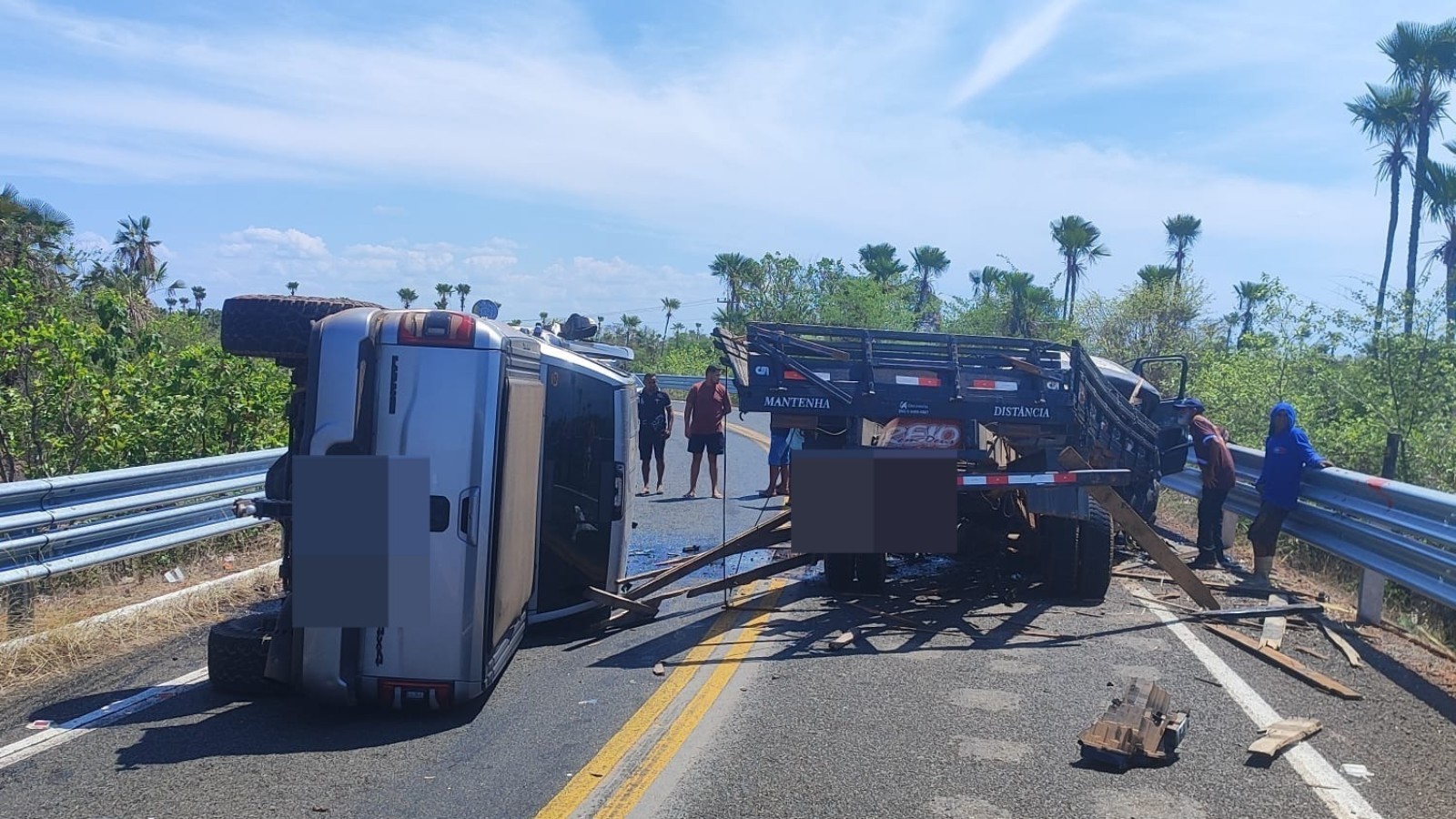 Caminhoneiro morre carbonizado em grave acidente no Norte do Piauí