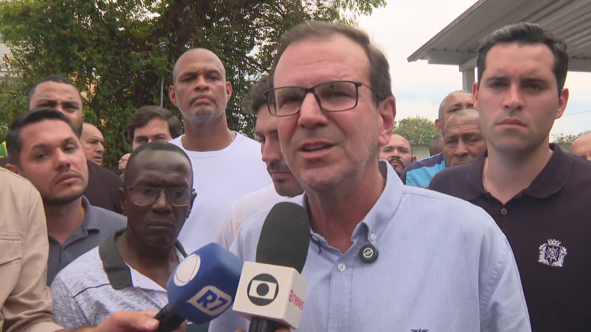Prefeito diz que UPA de Costa Barros será reaberta dia 27 de outubro; unidade foi fechada após invasão de bandidos