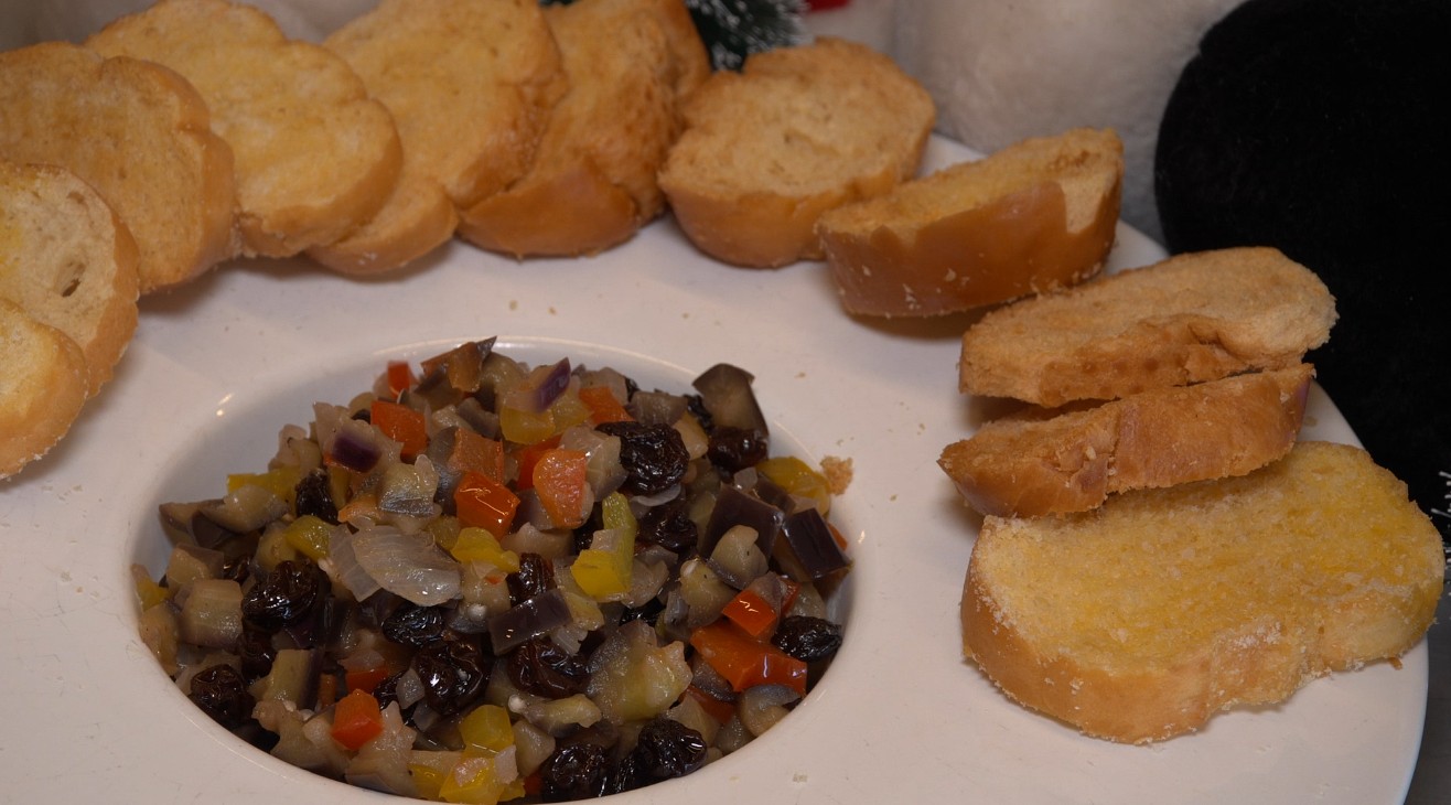 Confira a receita de uma deliciosa Caponata Rústica de Berinjela como prato de entrada para o Natal