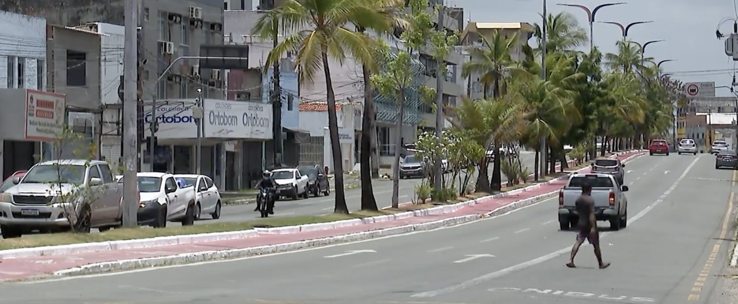 Insegurança e abandono afastam clientes do bairro São Francisco em São Luís