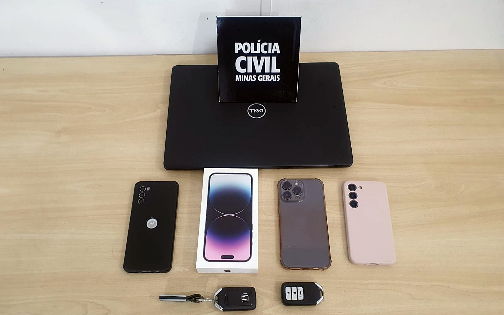 Funcionário de empresa de comércio eletrônico é preso por desviar mais de 500 celulares em MG; prejuízo supera os R$ 5 milhões