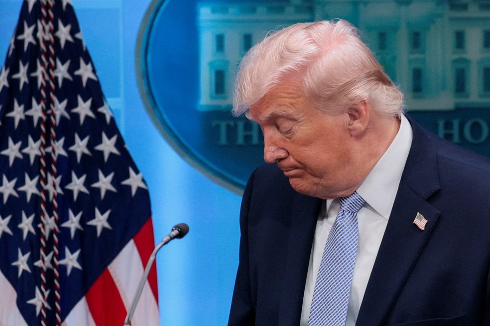 O presidente dos EUA, Donald Trump, em 6 de abril de 2026 — Foto: REUTERS/Evan Vucci