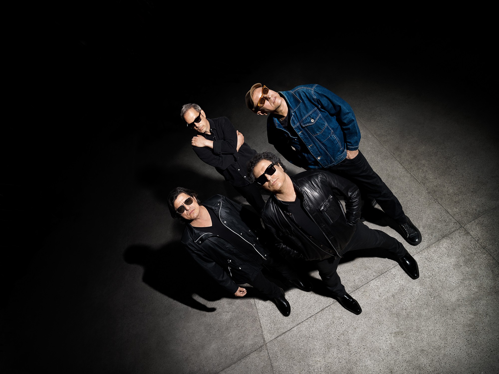 Barão Vermelho vai na onda dos Titãs e anuncia a turnê 'Encontro – Pro mundo inteiro acordar', com estreia em abril 