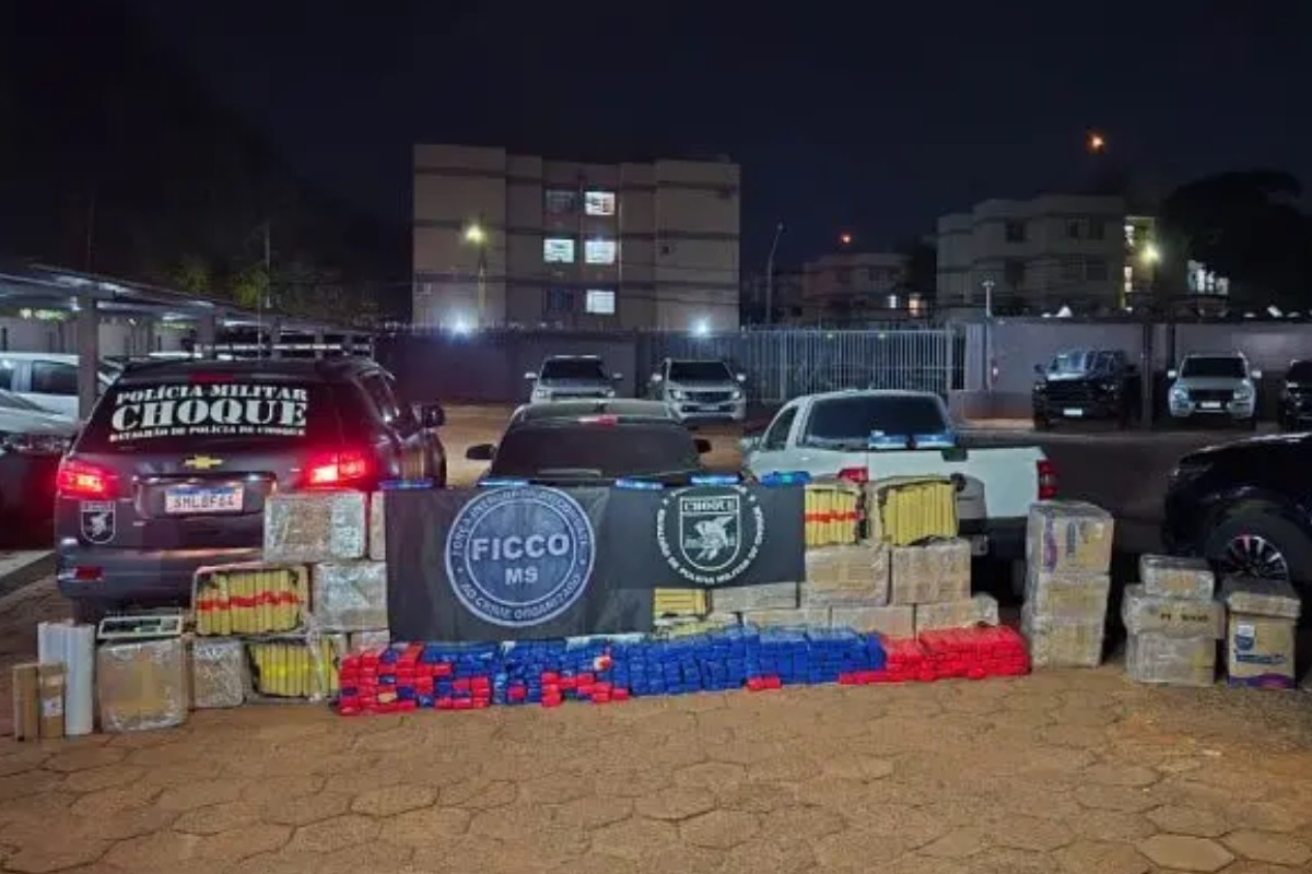 Casal é preso com 1 tonelada de maconha em casa e dentro de pneus em Campo Grande