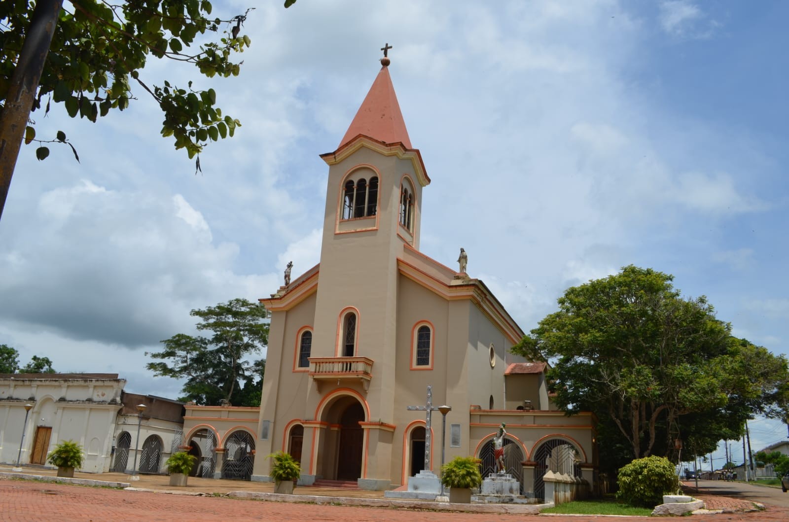 Fiéis celebram São Sebastião com missas, quermesses e procissão no Acre; veja programação
