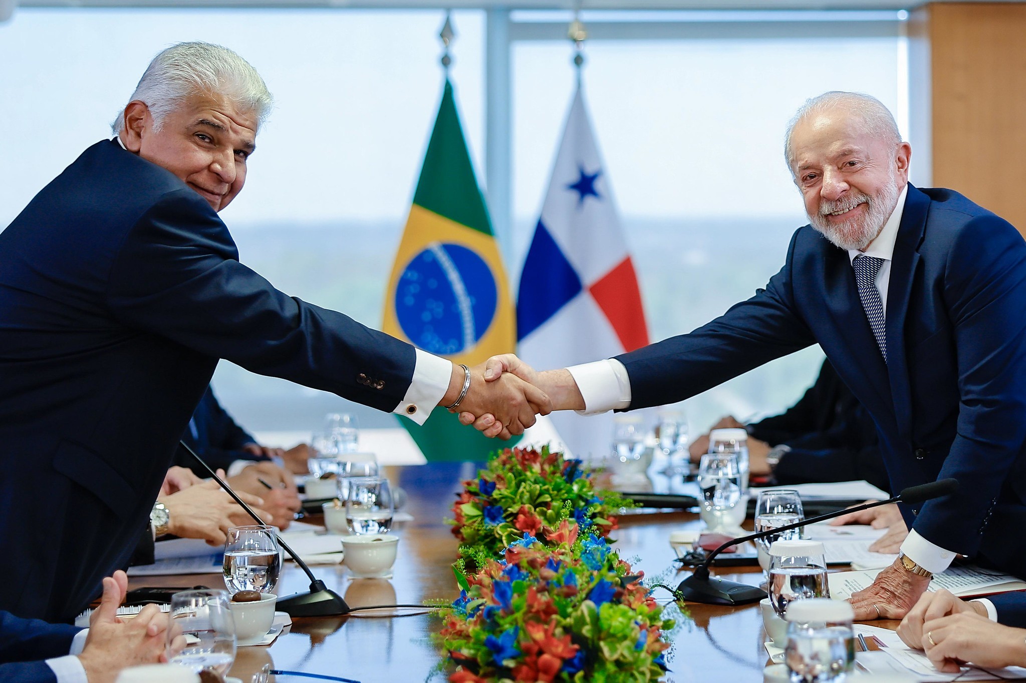 Ao lado do presidente do Panamá, Lula diz que comércio internacional 'é usado como instrumento de coerção'