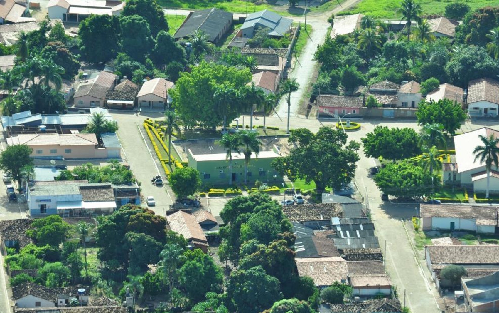 Prefeitura abre concurso com salários de até R$ 7,3 mil em Goiás