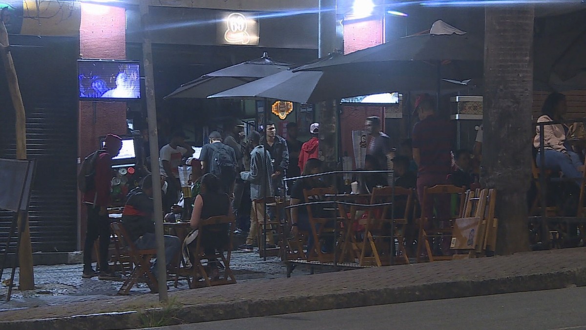 Prefeitura de BH publica decreto e protocolos para reabertura de clubes e  divulga regras para música ao vivo em bares, Minas Gerais