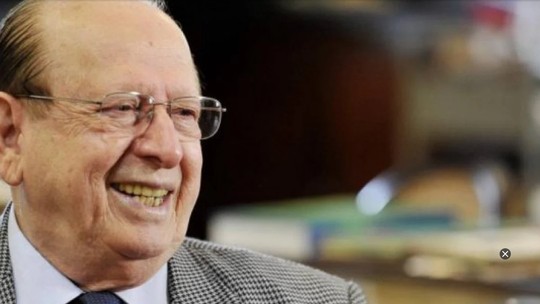 Evanildo Bechara, gramático e membro da ABL, morre no Rio