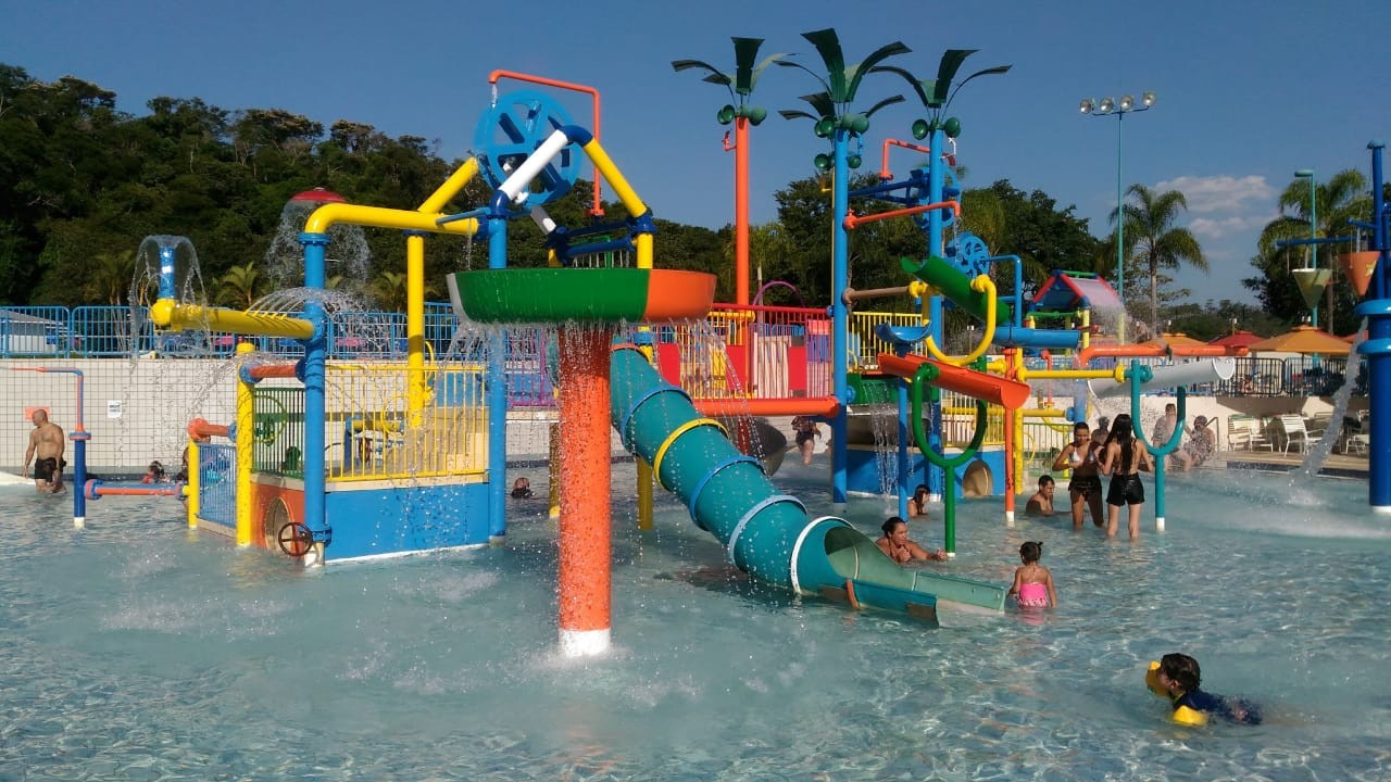 Jovem de 24 anos morre após passar mal em parque aquático de Itupeva