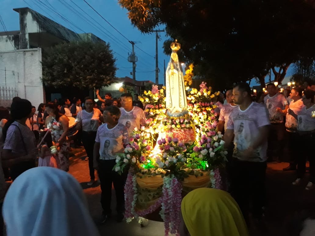 Fé, devoção e esperança marcam as homenagens a Nossa Senhora de Fátima em Santarém