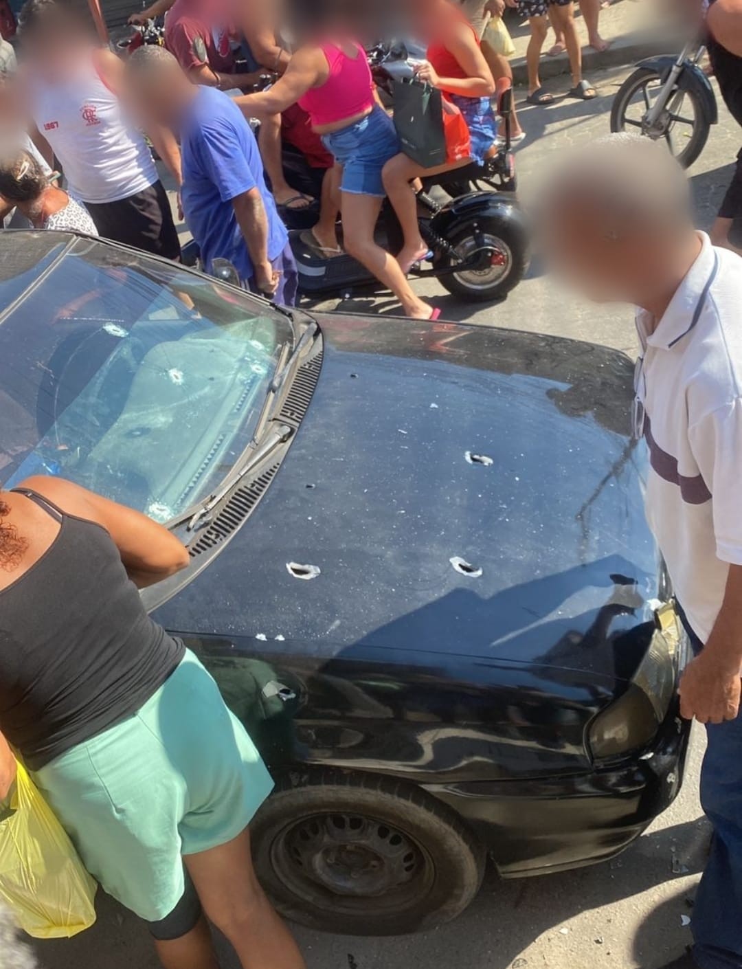 Três homens são executados a tiros em Nova Iguaçu