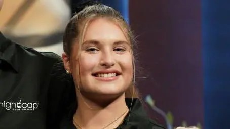 A adolescente que criou dispositivo para barrar golpe 'boa noite, Cinderela'