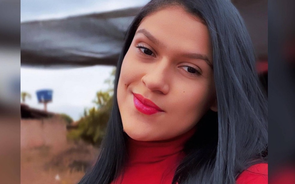Kamylle Queiroz, de 18 anos, que morreu após parada cardíaca em Quirinópolis — Foto: Reprodução/TV Anhanguera