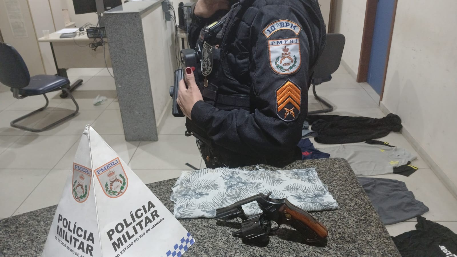 Trio é preso por suspeita de participação em tentativa de homicídio contra adolescente, em Valença