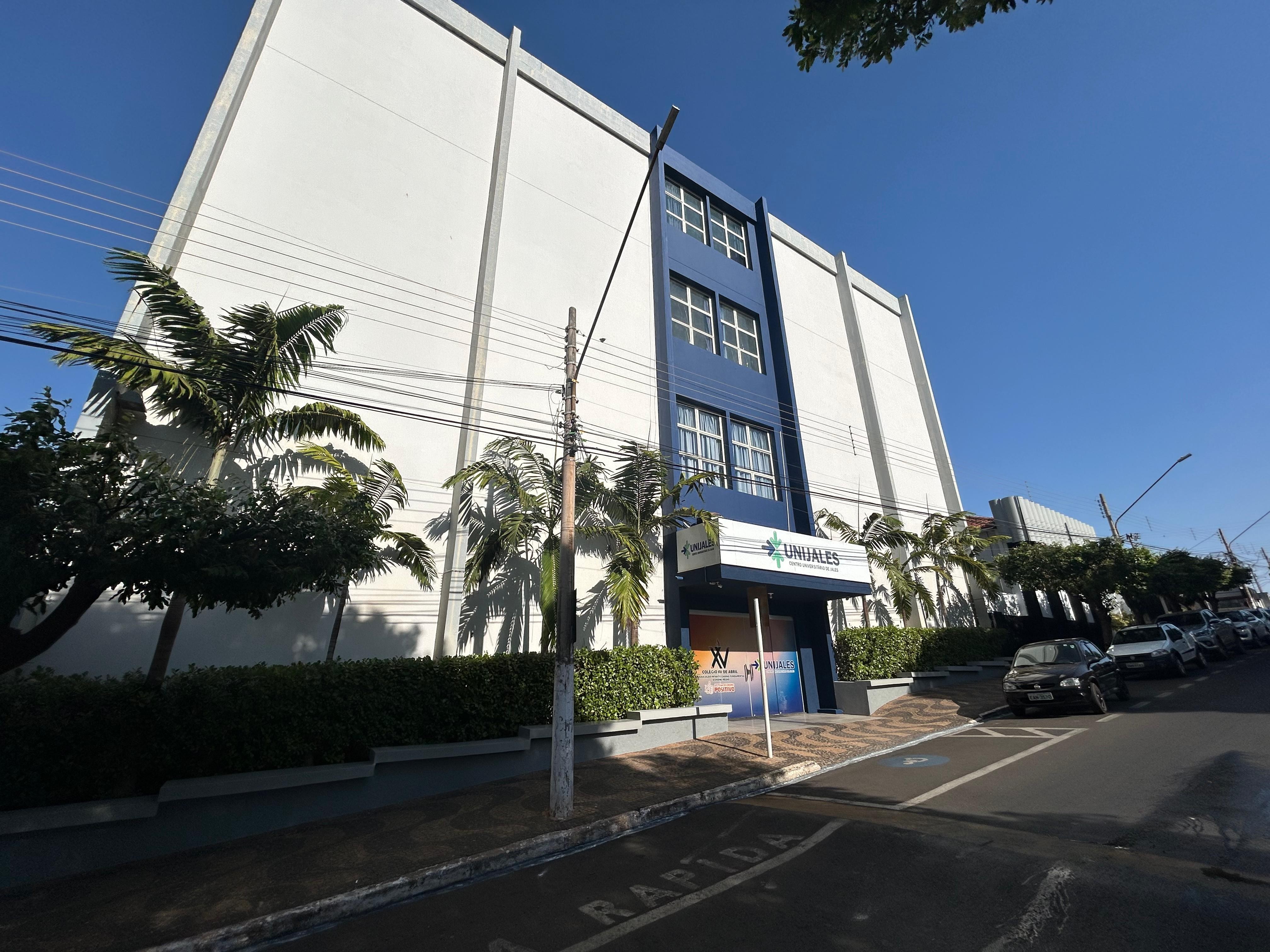 Centro Universitário de Jales é referência em seus 55 anos de história