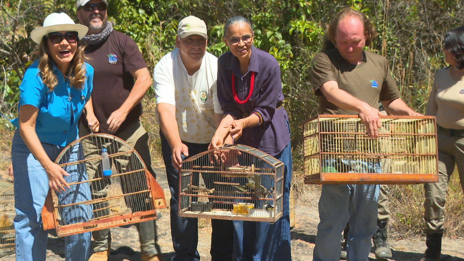 Marina Silva e Janja participam da devolução à natureza de 42 animais reabilitados no DF