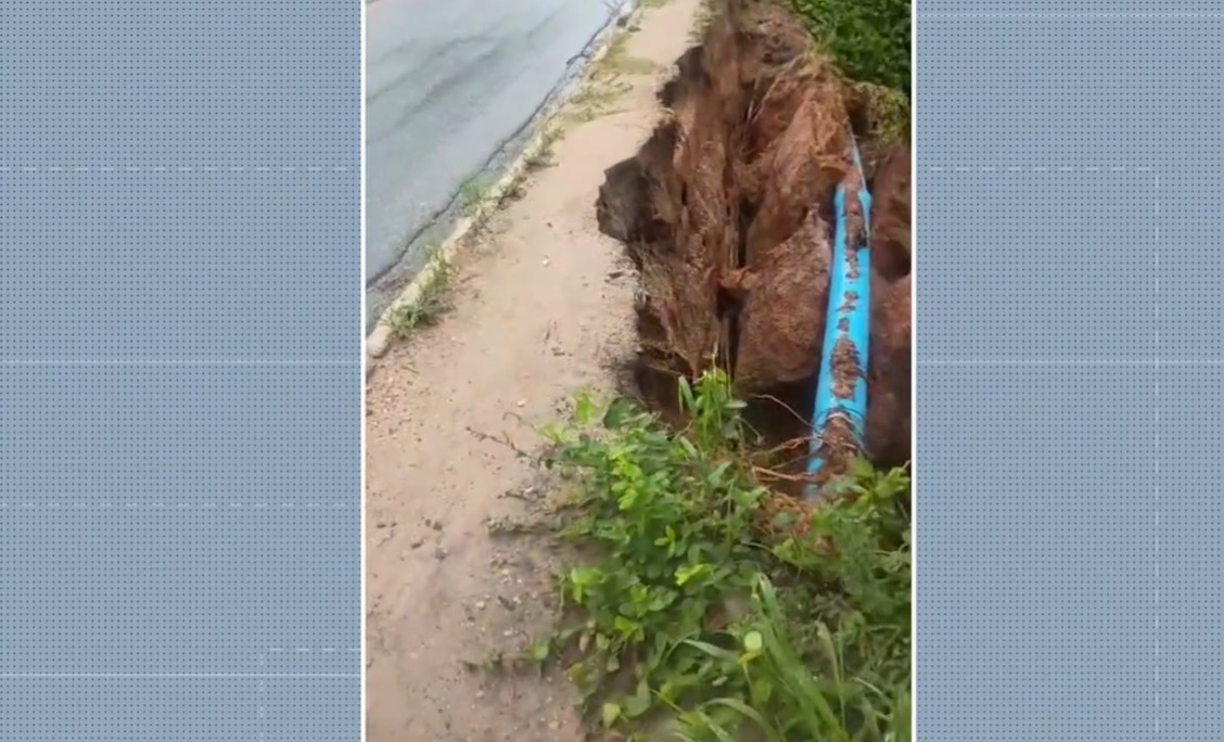 Após chuvas, cratera se abre e interdita parcialmente ladeira que liga dois bairros em João Pessoa