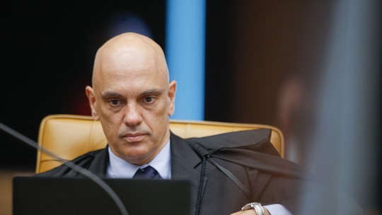 Alexandre de Moraes é finalista do Prêmio Jabuti Acadêmico com livro sobre combate ao 'populismo digital extremista' - Na obra, Moraes analisa como o que chama de populismo digital extremista tem se aproveitado das redes sociais e dos serviços de mensagens privadas para corroer os pilares da democracia.