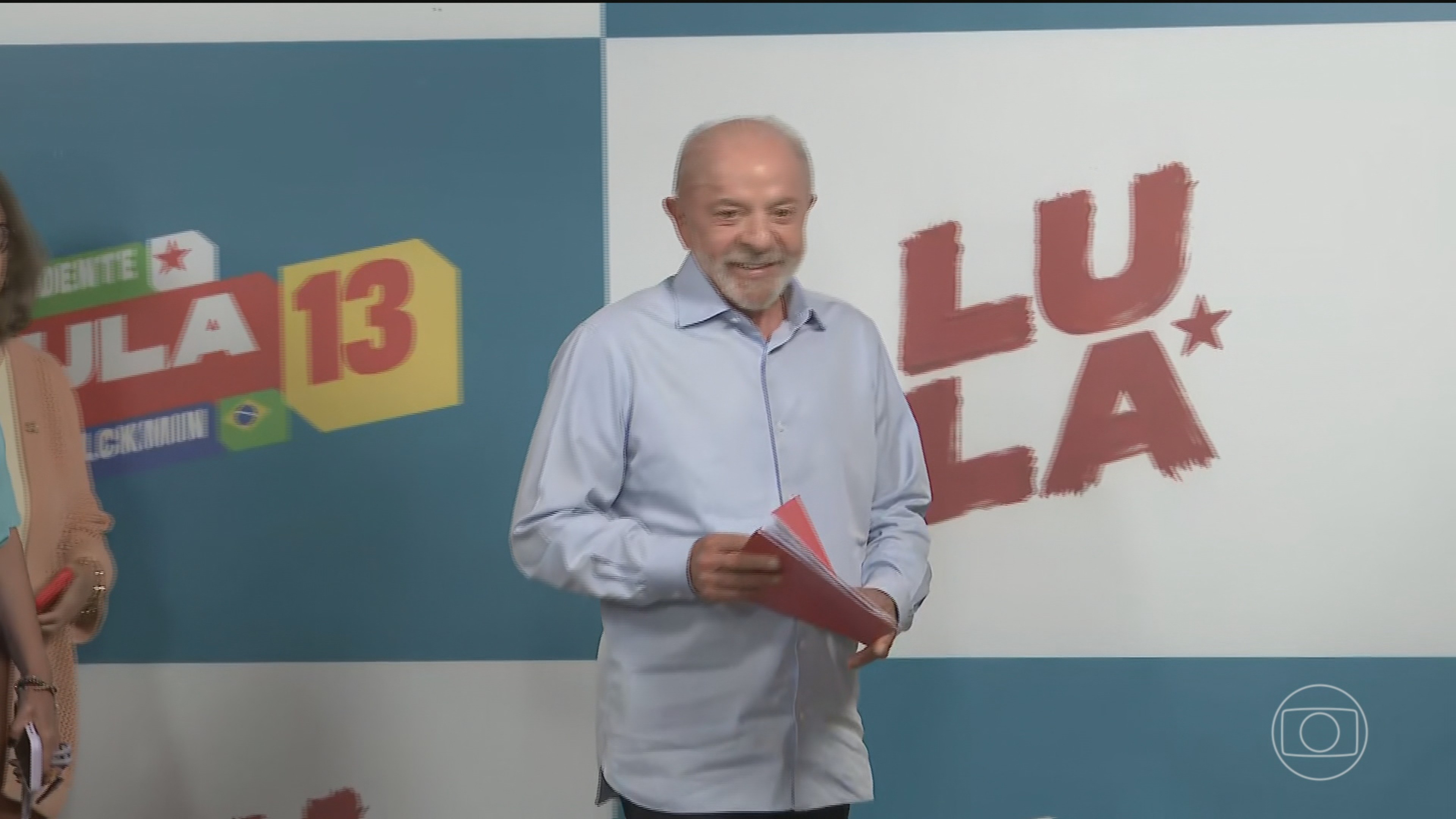 Presidente Lula, que concorre à reeleição pelo PT, defende manter a atual política de valorização do salário mínimo | G1