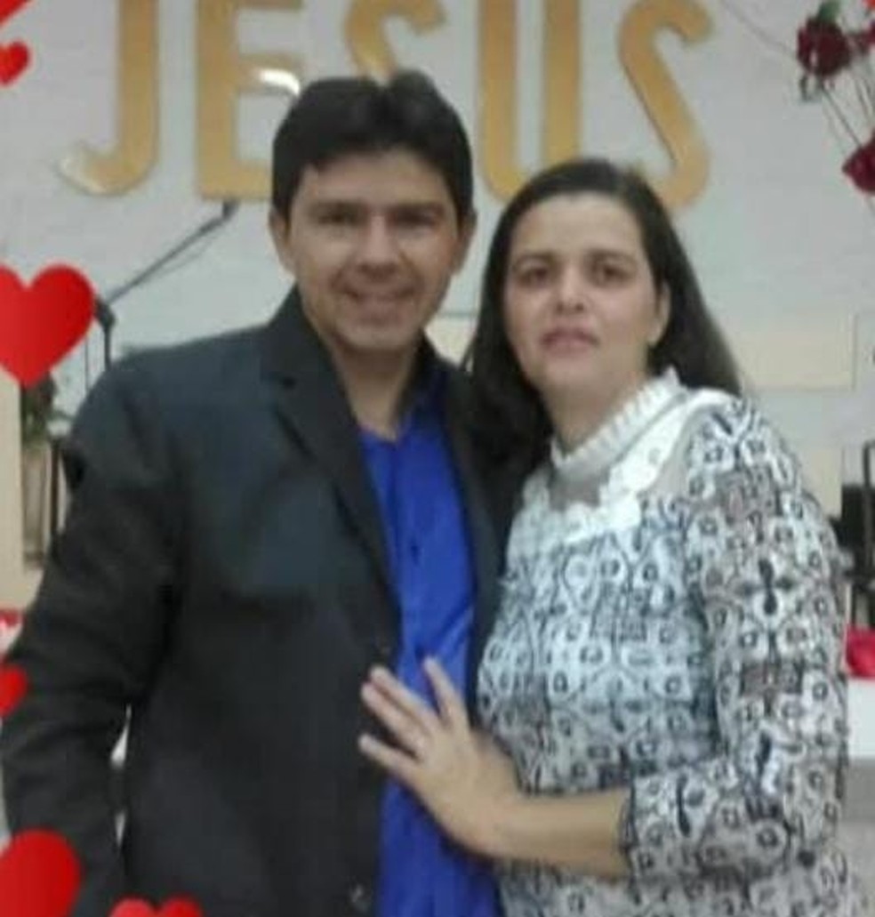 Adilson Bezerra de Medeiros, de 51 anos, e Auta Maria Medeiros, de 52 anos, morreram em acidente no interior do RN — Foto: Redes sociais